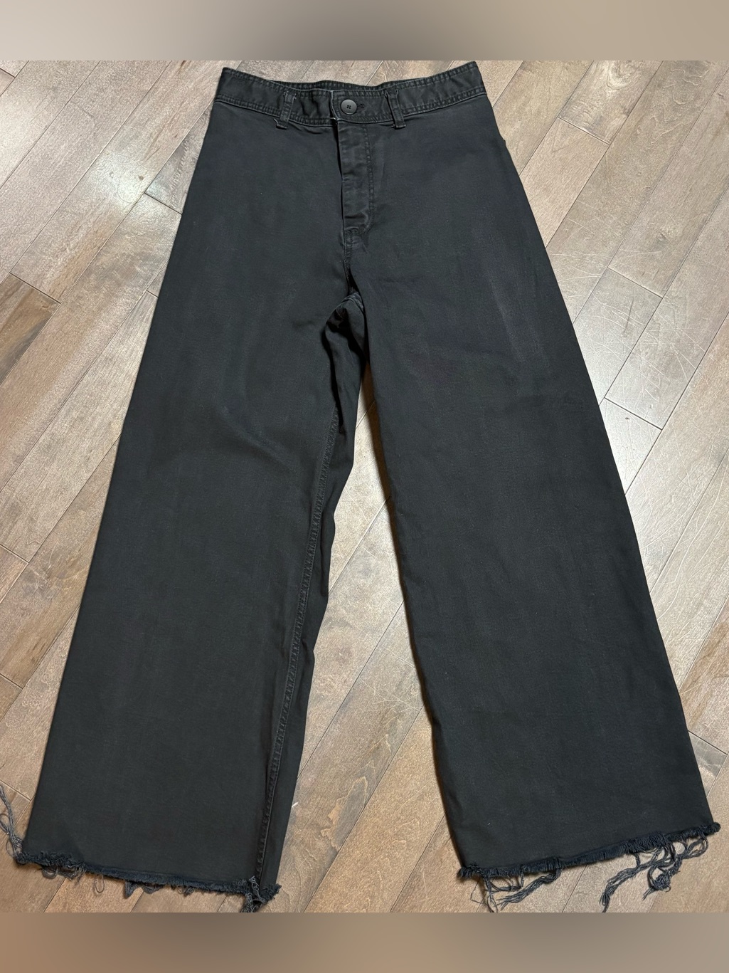 Zara Black Wide Leg Cropped Jeans Raw Hem Culotte Denim Pants Women’s Us 10 Ln